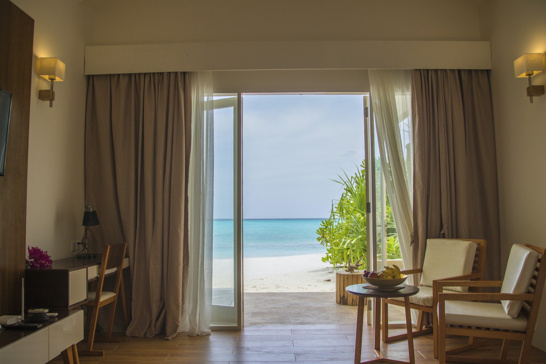 Superior Beach Bungalow